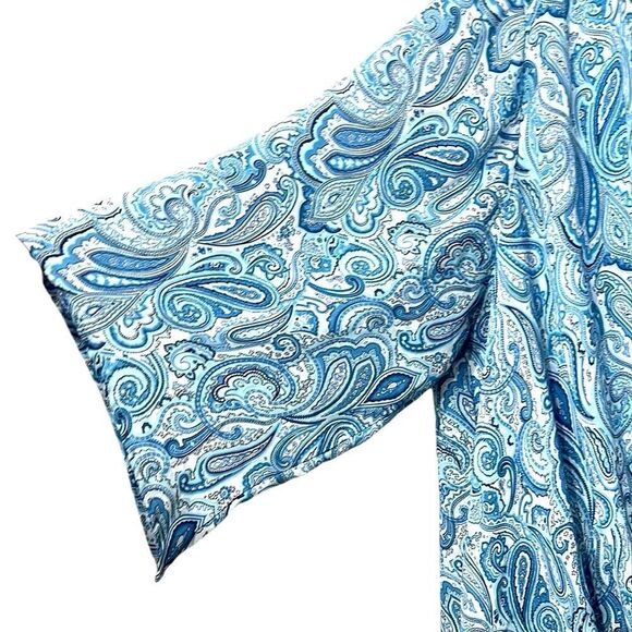 Catherines Blouse Woman’s Size 4X Faux Wrap Blue Paisley Lightweight Polyester - Picture 5 of 10